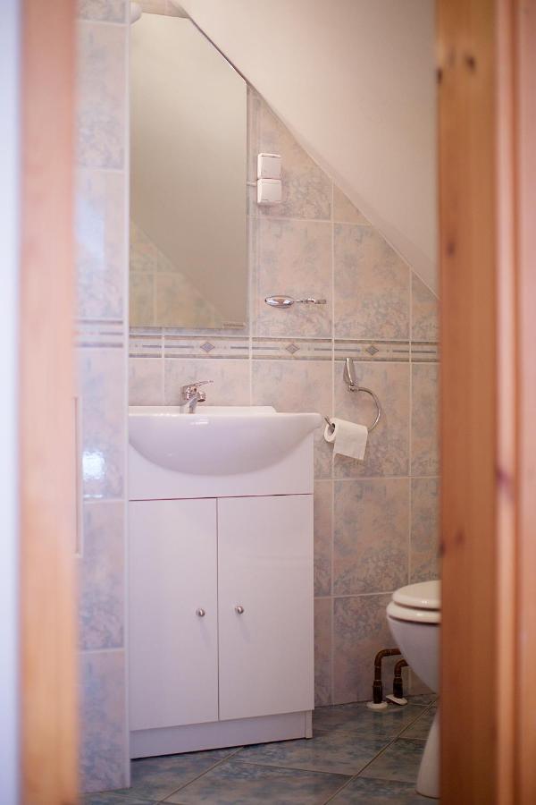 Tourist Farm Rooms Lovrec Jirsovci Buitenkant foto