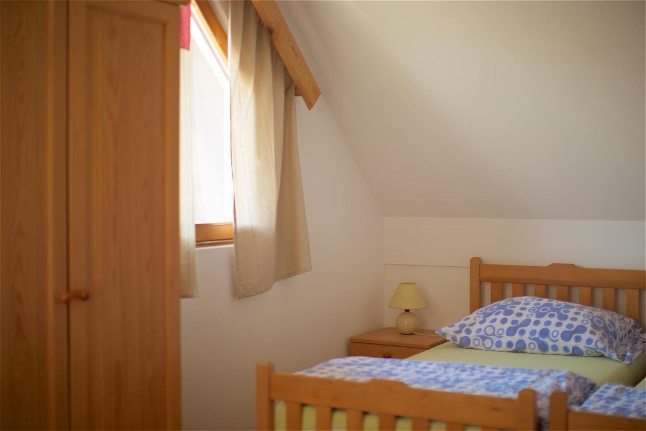 Tourist Farm Rooms Lovrec Jirsovci Buitenkant foto