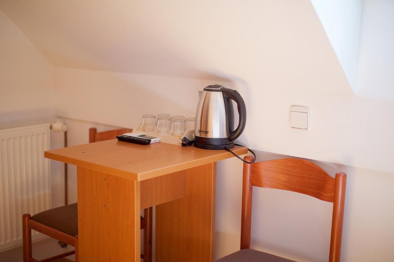 Tourist Farm Rooms Lovrec Jirsovci Buitenkant foto