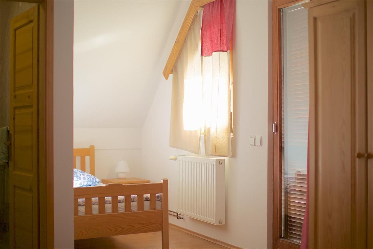 Tourist Farm Rooms Lovrec Jirsovci Buitenkant foto